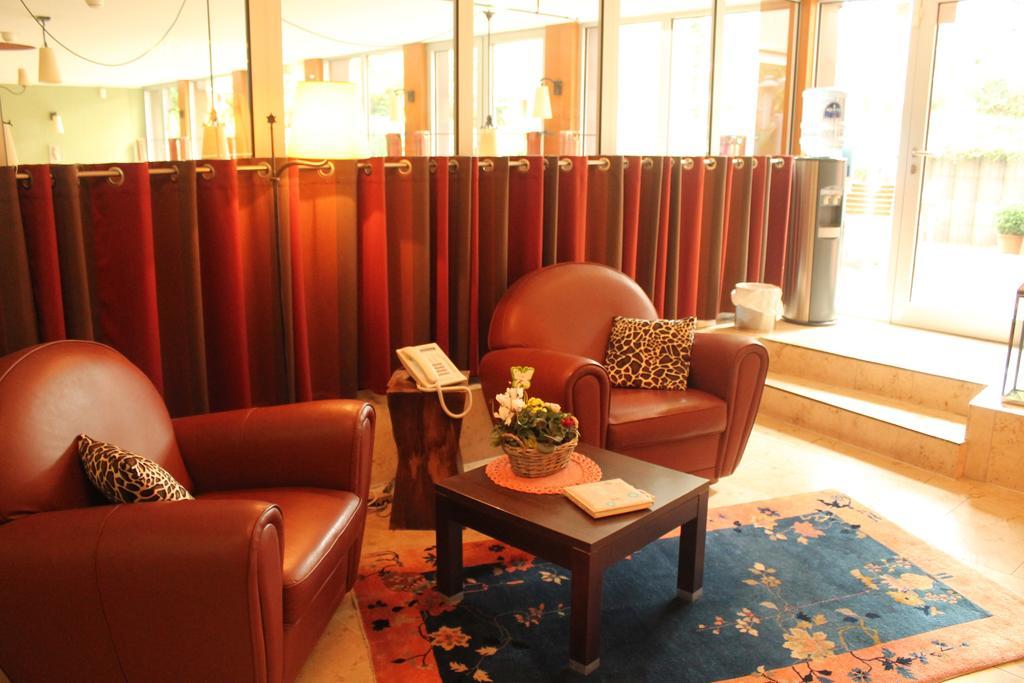 Westlife Apart Hotel Berlim Exterior foto
